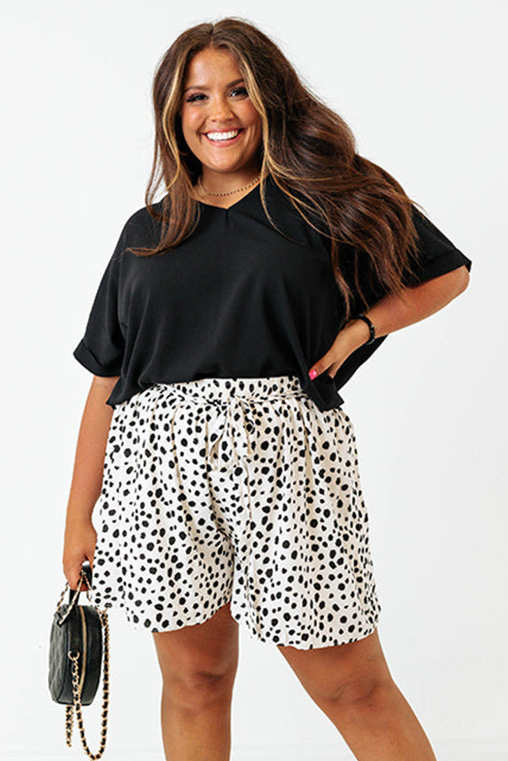 Black Seamed Back High Low Hem V Neck Cuffed Sleeve Plus Size Tee