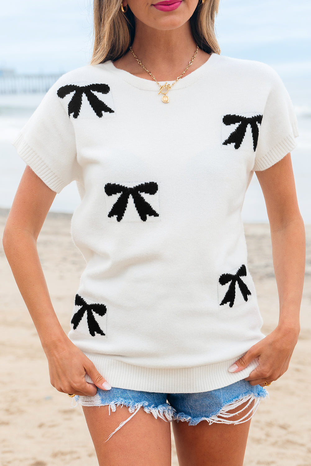 White Bow Pattern Knit Short Sleeve Sweater