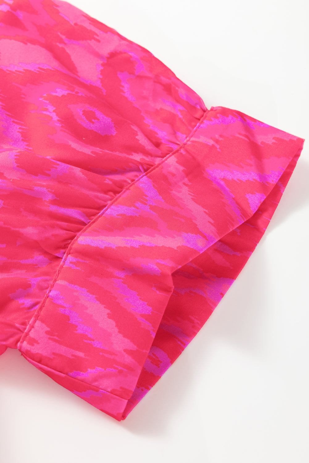 Red Allover Print Contrast Split Neckline Short Puff Sleeve Curvy Dress