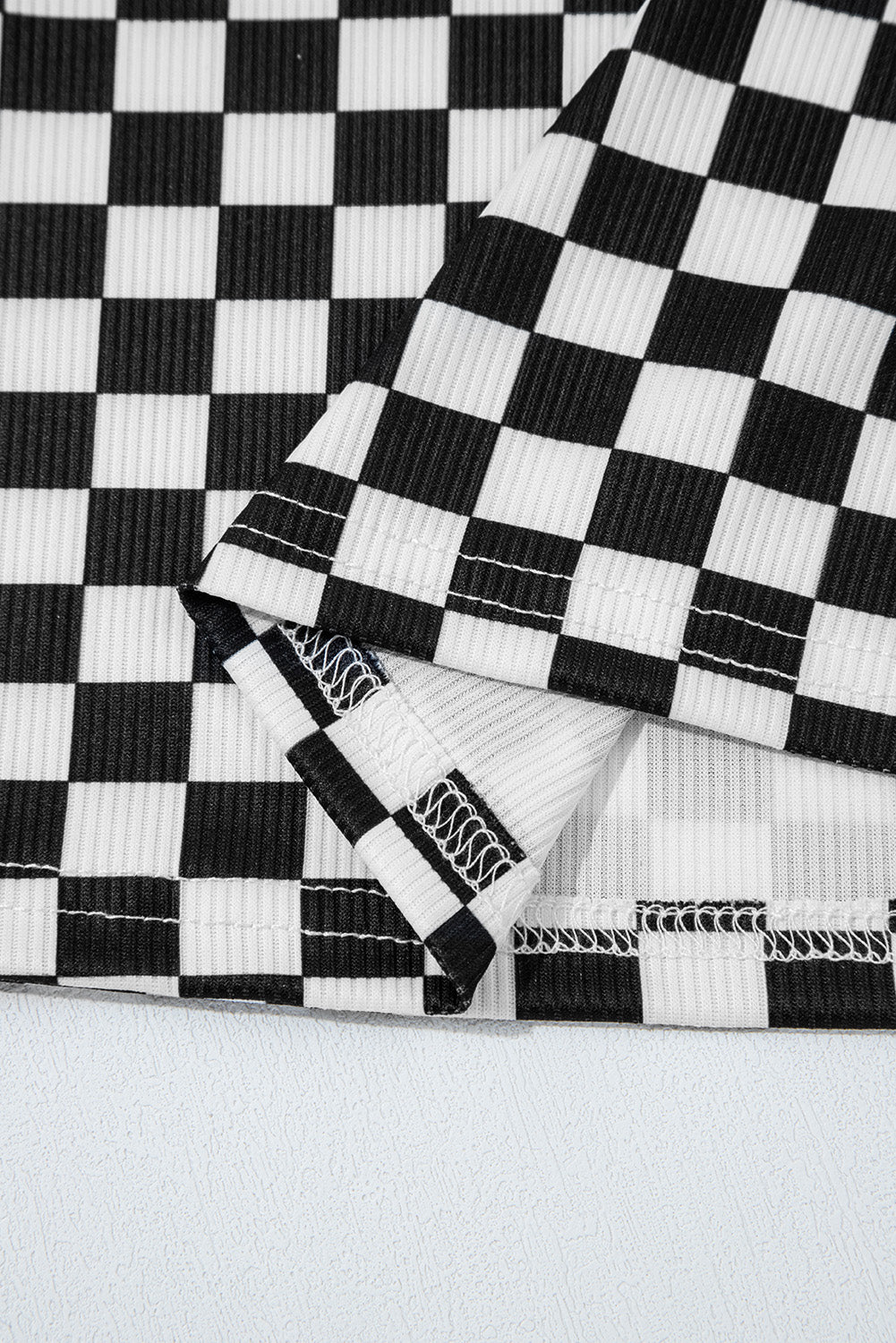 Black Checkered Ribbed Slim Fit Crew Neck T Shirt