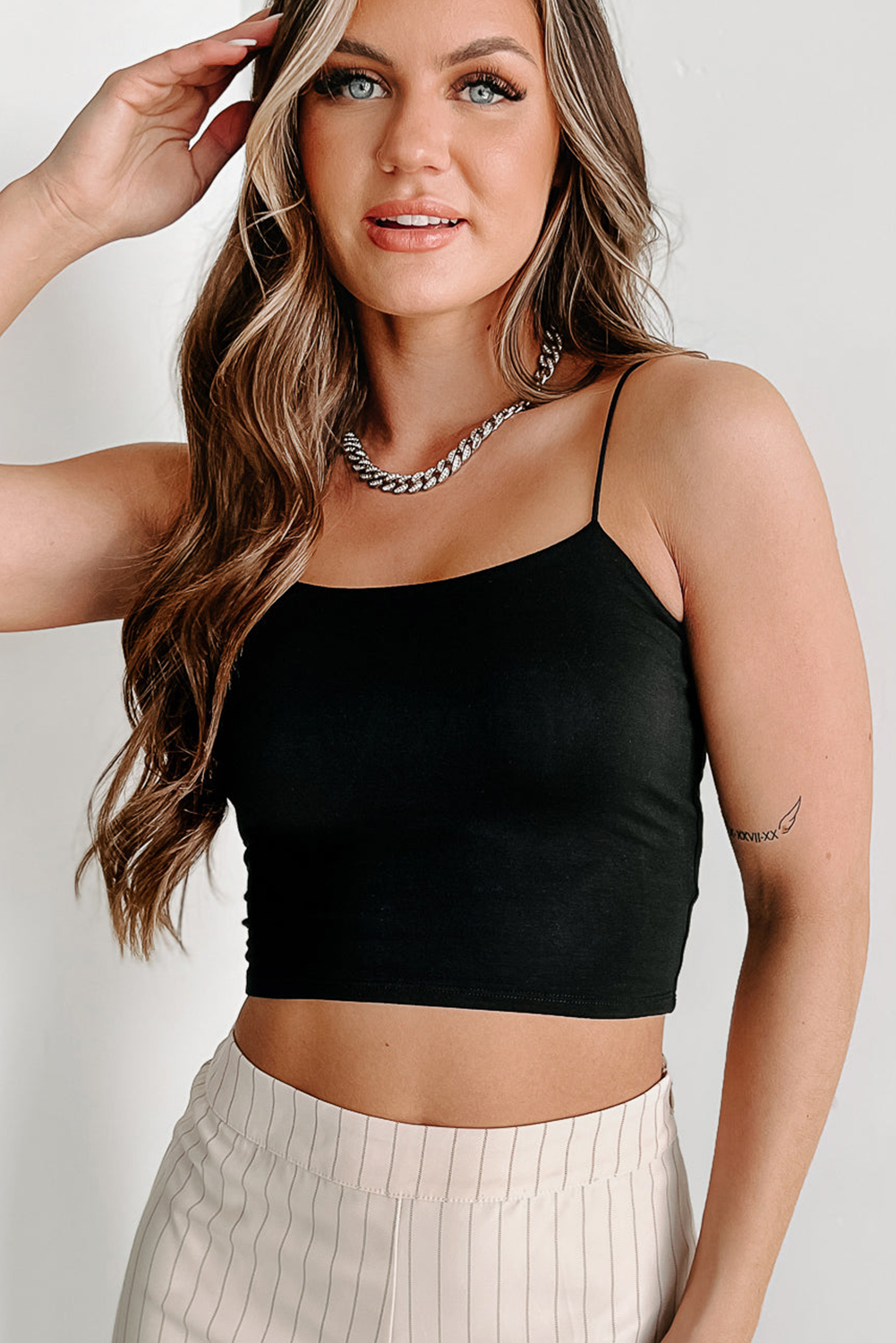 Black Spaghetti Strap Skinny Fit Cropped Tank Top