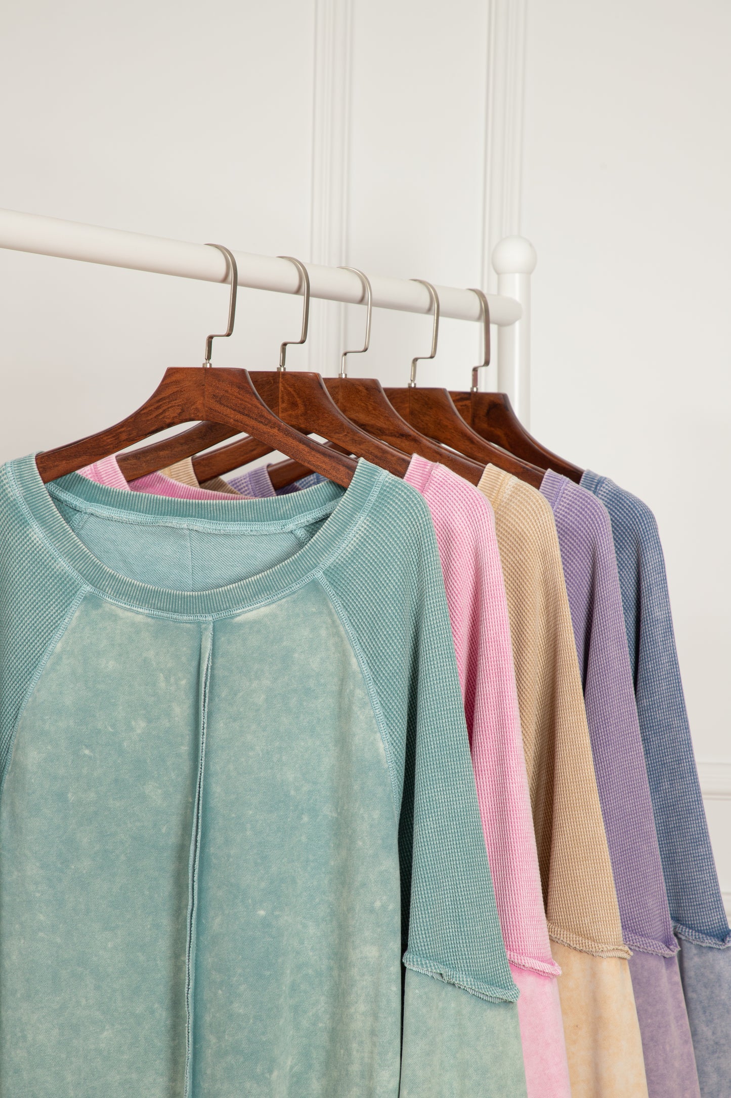 Light Grey Solid Waffle Knit Patchwork Raglan Sleeve Sweatshirt