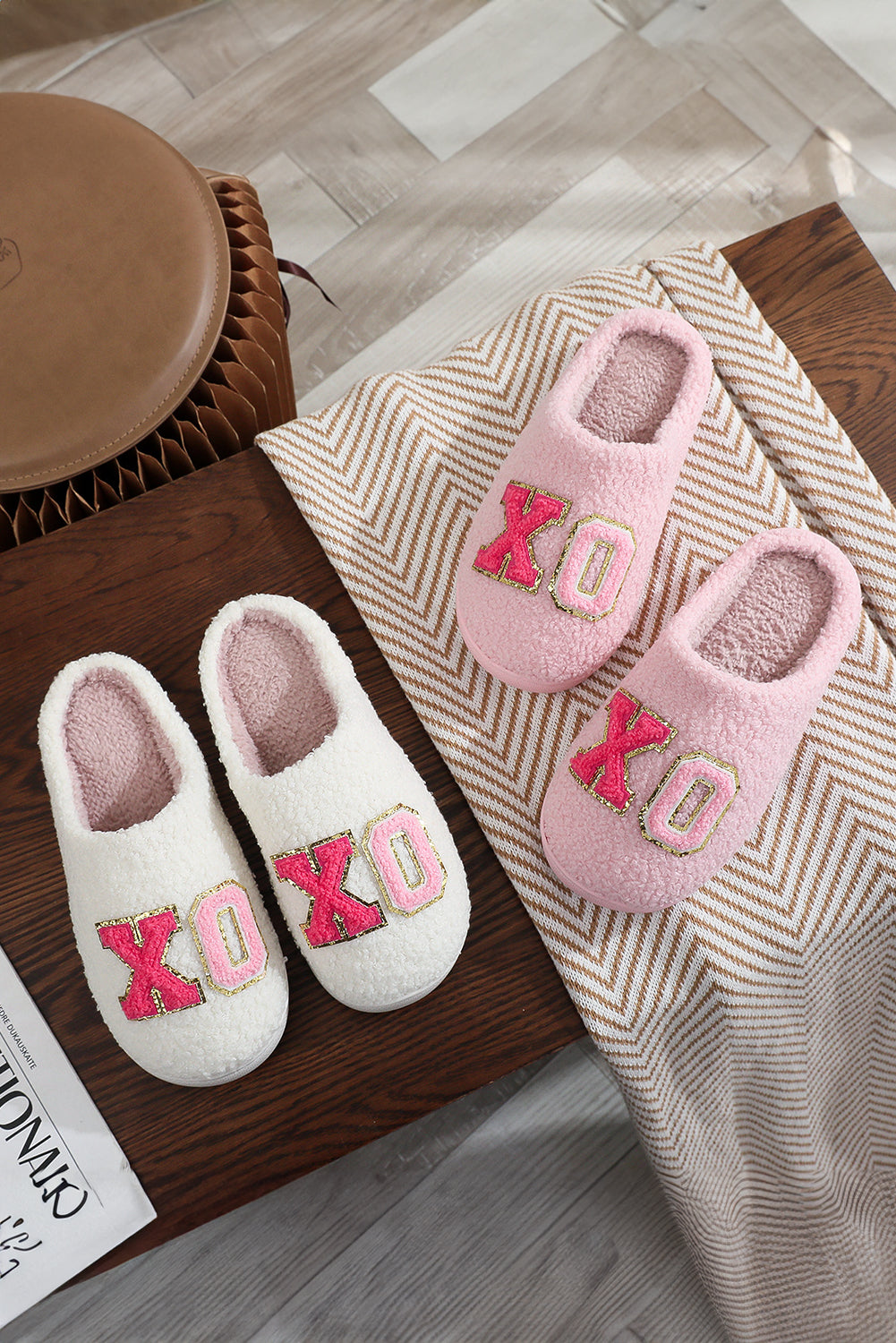 Pink XO XO Glitter Trim Letter Patched Plush House Slippers