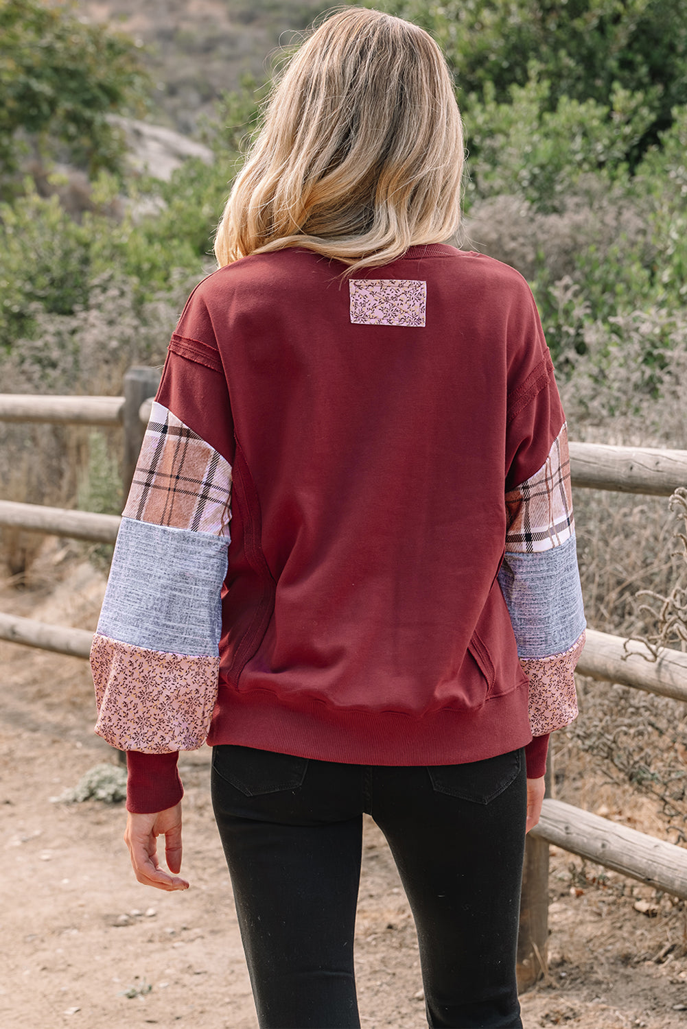 Red Sandalwood Plaid Colorblock Patchwork Sleeve Raw Seam Sweatshirt