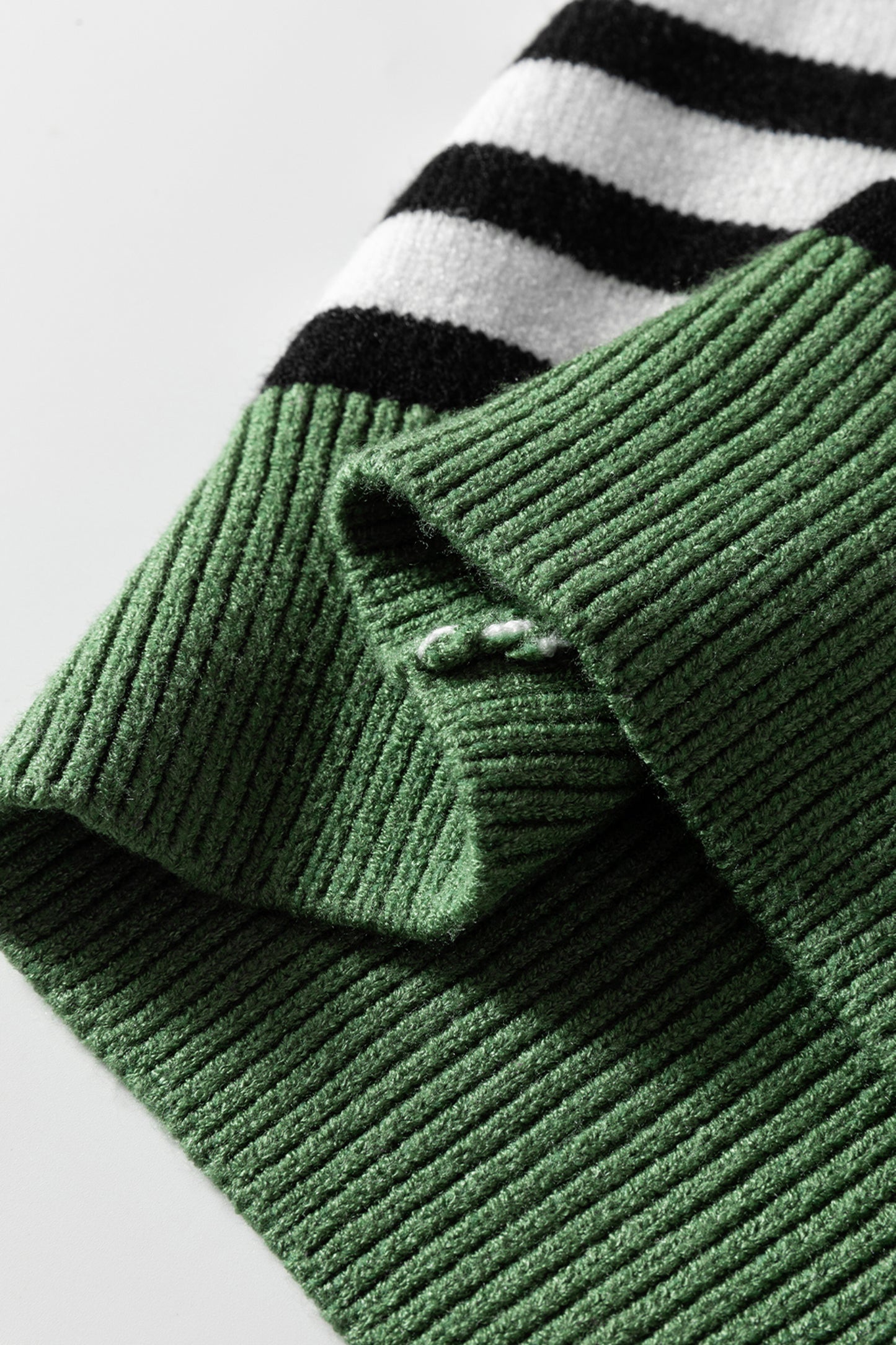 Color black Striped Panels Colorblock Sleeve Chic Sweater