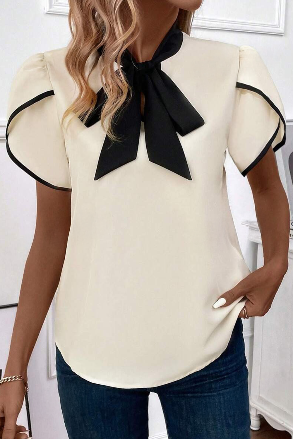 White Bow Knot Neckline Contrast Stripe Short Sleeve Blouse