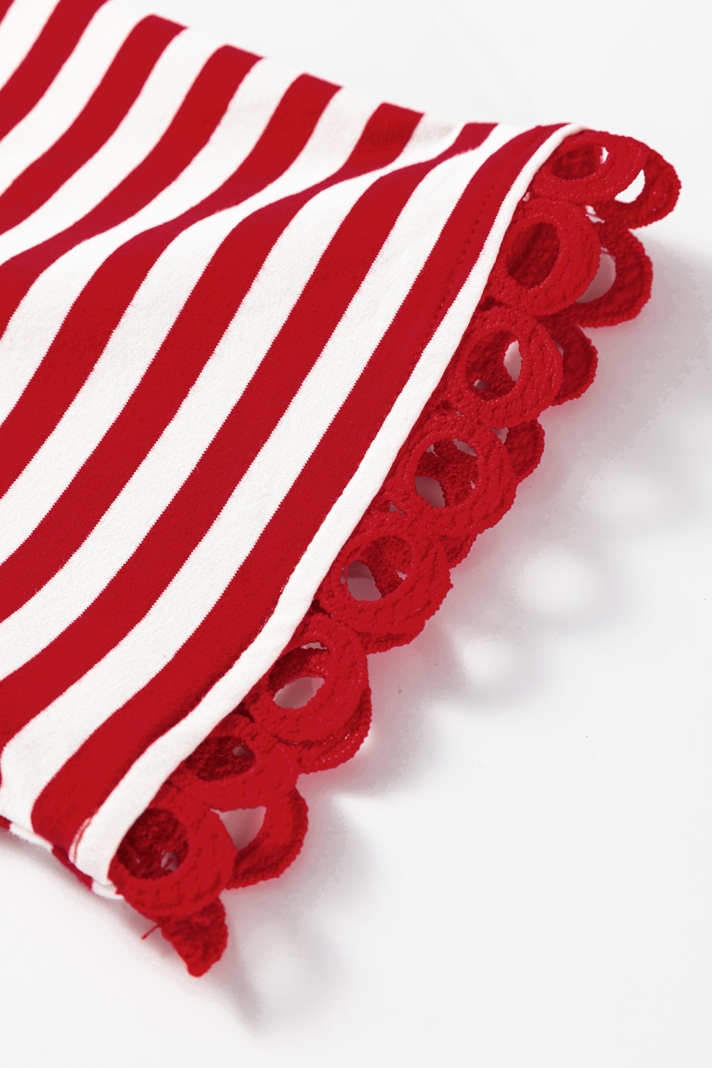 Racing Red Striped Print Drop Shoulder Lace Trim Bracelet Sleeve Loose Top