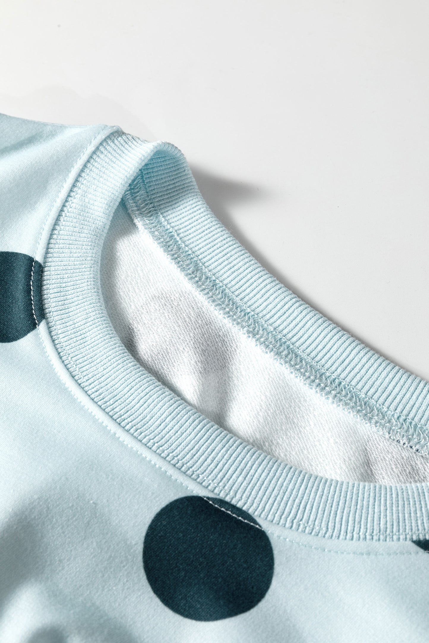 Beige Polka Dot Print Drop Shoulder Pullover Drawstring Shorts Set