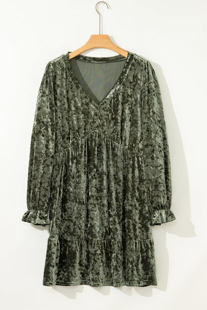 Jungle Green Plus Size Velvet Babydoll Mini Dress with Puff Sleeve