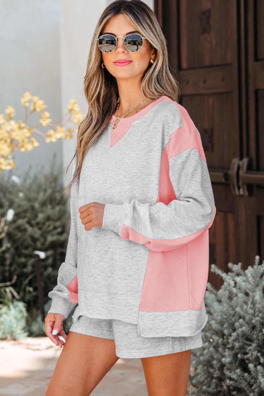 Light Grey Color Block Raw Hem Pullover and Casual Shorts Set