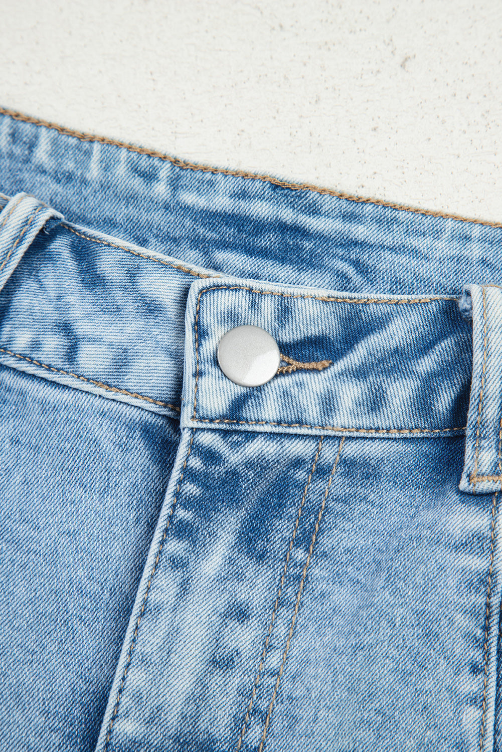 Beau Blue Flower Patched Light Wash Cropped High Waist Jeans