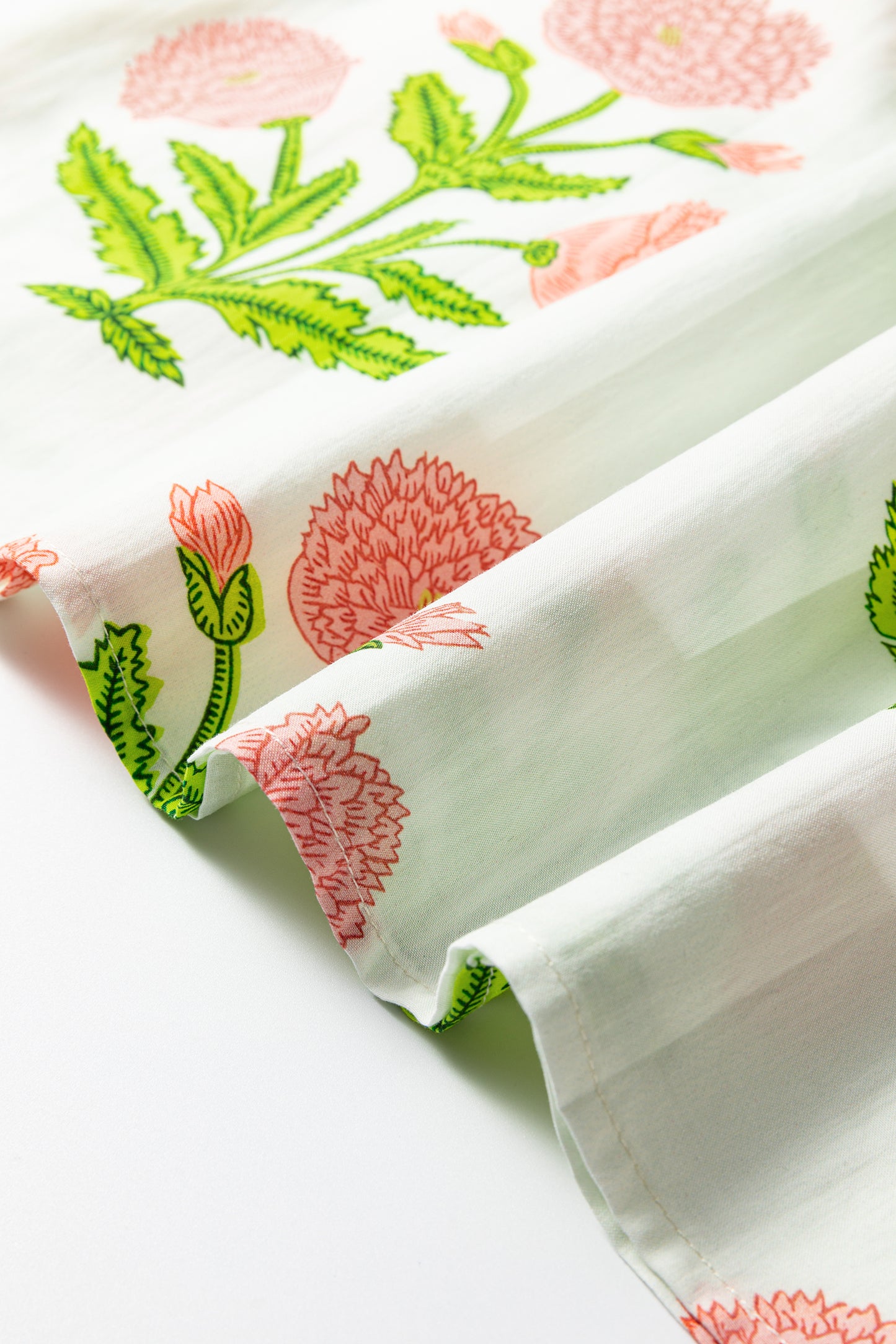 Casual Wild Flower Print V Neck 3/4 Sleeve Blouse