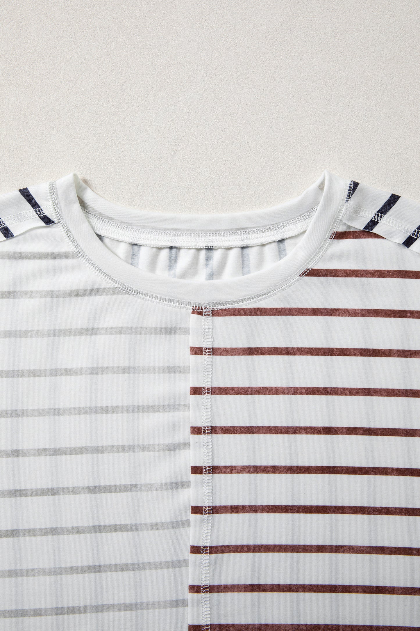 Khaki Stripe Colorblock 3/4 Sleeve Loose T Shirt