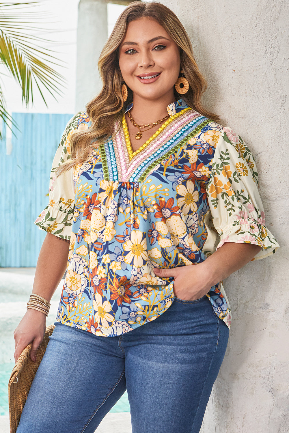 Multicolour Plus Size Floral Print Woven V Neck Half Sleeve Blouse