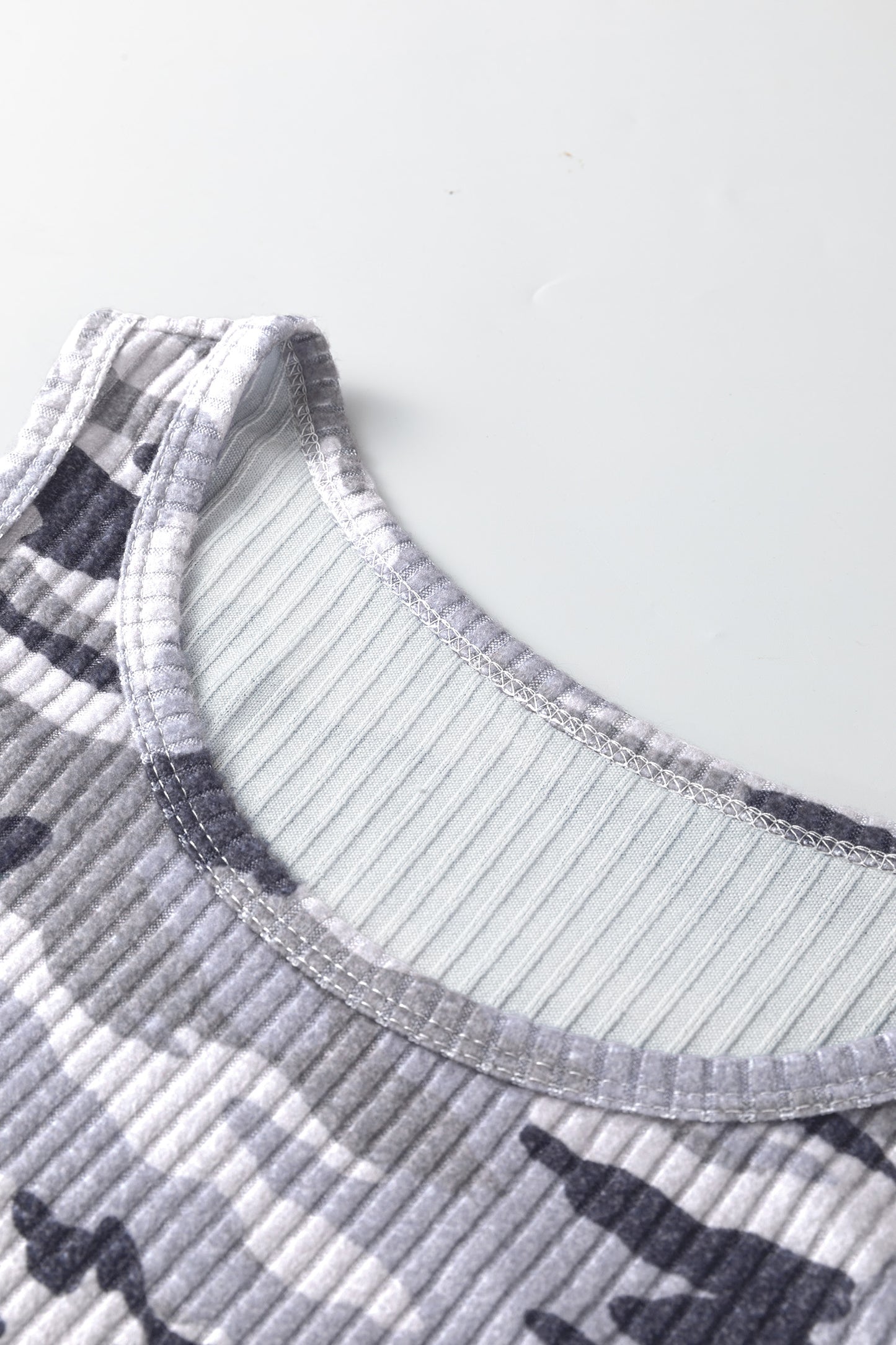 Gray Camouflage Print Ribbed Knit Round Neck Tank Top