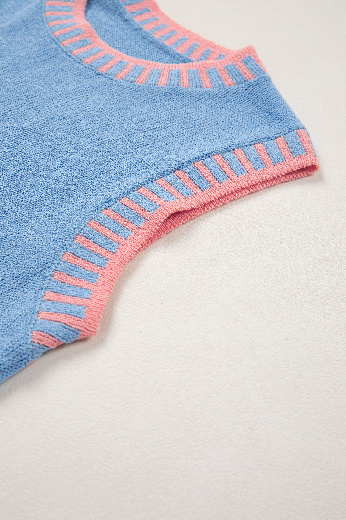 Sky Blue Contrast Trim Round Neck Sleeveless Sweater