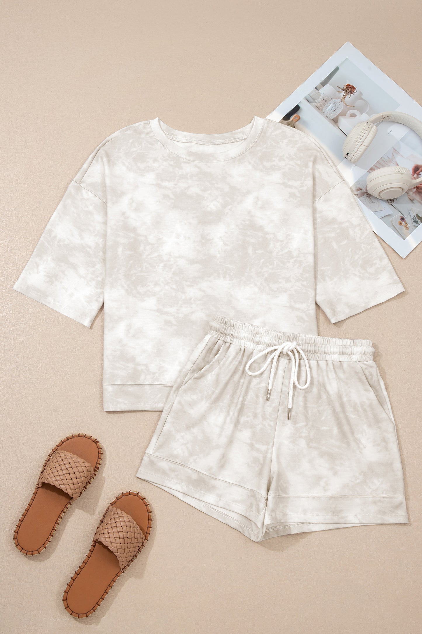 Beige Vintage Tie Dye Bracelet Sleeve Drawstring Elastic Waist 2pcs Short Set