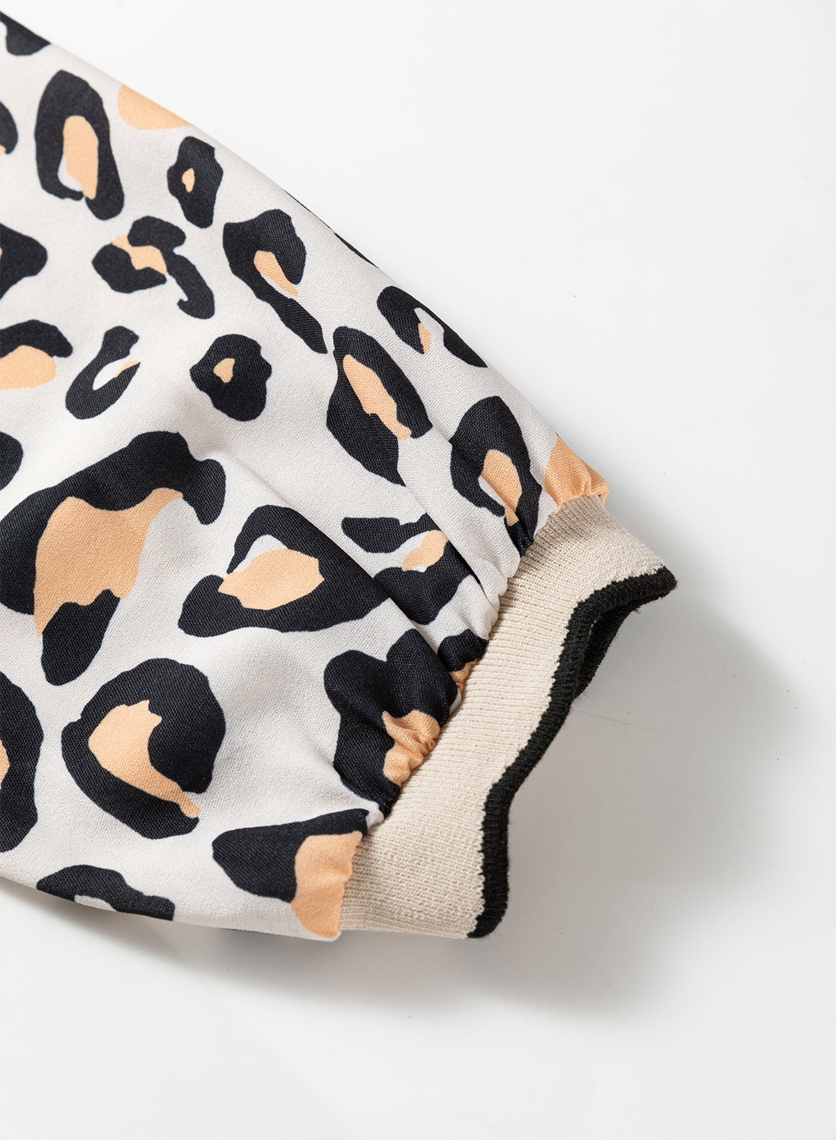 Khaki Leopard Print Contrast Scalloped V Neck Long Sleeve Blouse