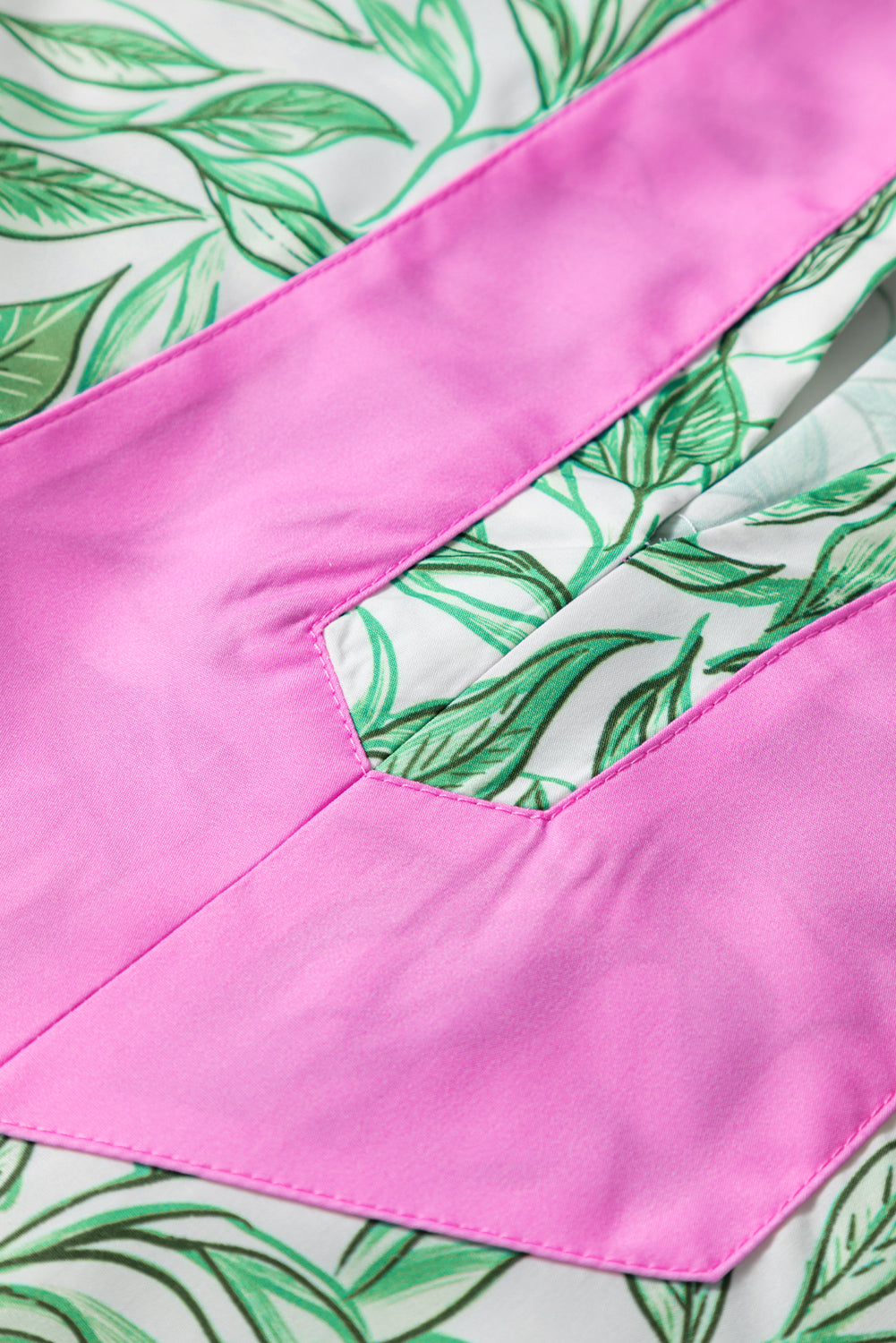 Green Leaves Pattern Color Block V Neck Puff Sleeve Blouse