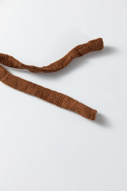 White Horizontal Ribbed Knit Contrast Trim Ties Front Sweater Vest