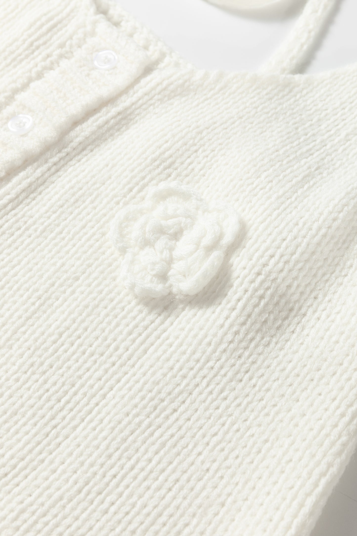 White 3D Flower Spaghetti Straps Sweater Vest