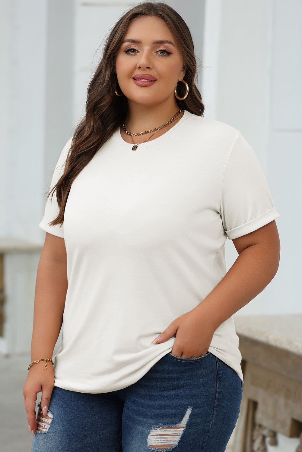White Casual Plain Crew Neck Tee