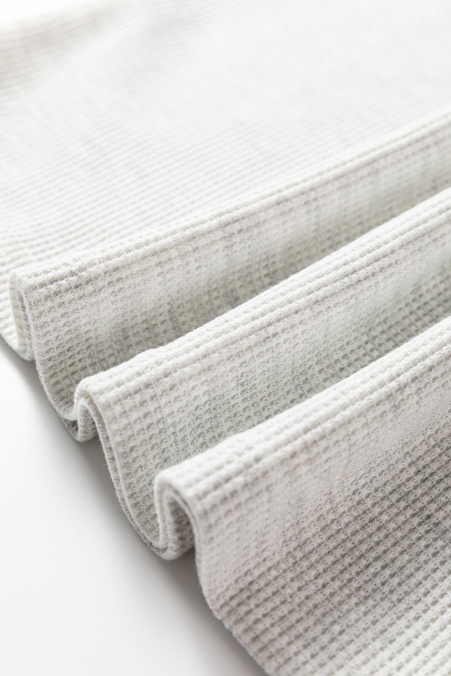 Jet Stream Contrast Leopard Color Block Sleeve Loose Pullover