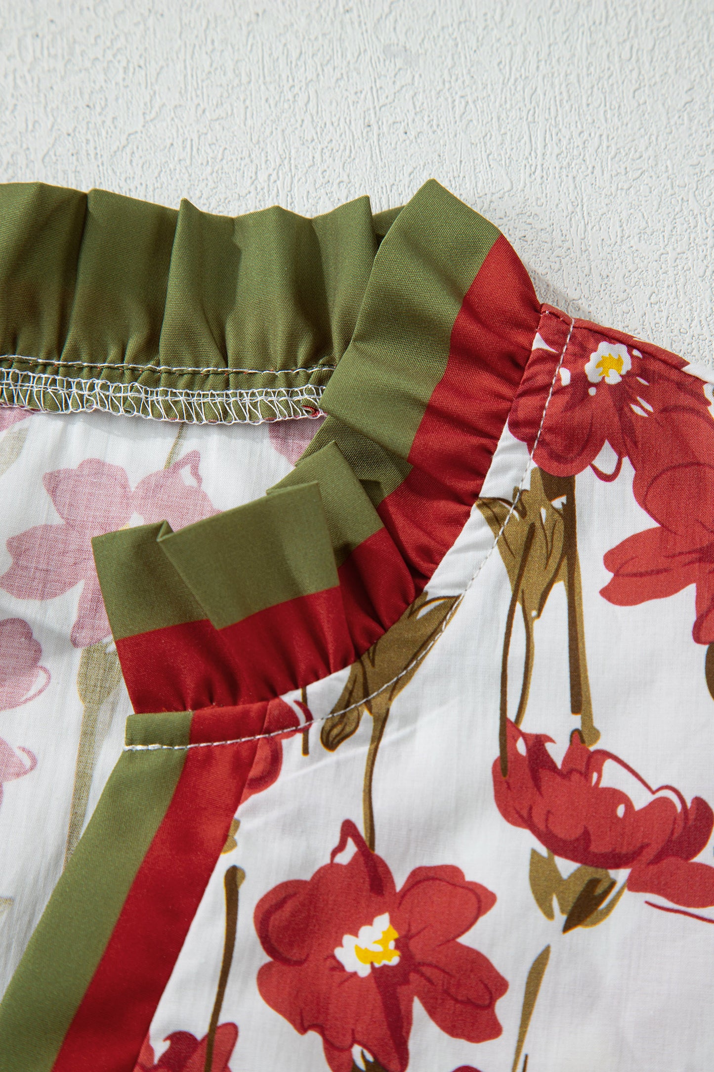 Red Floral Print Contrast Trim V Neck Double Ruffled Short Sleeve Blouse