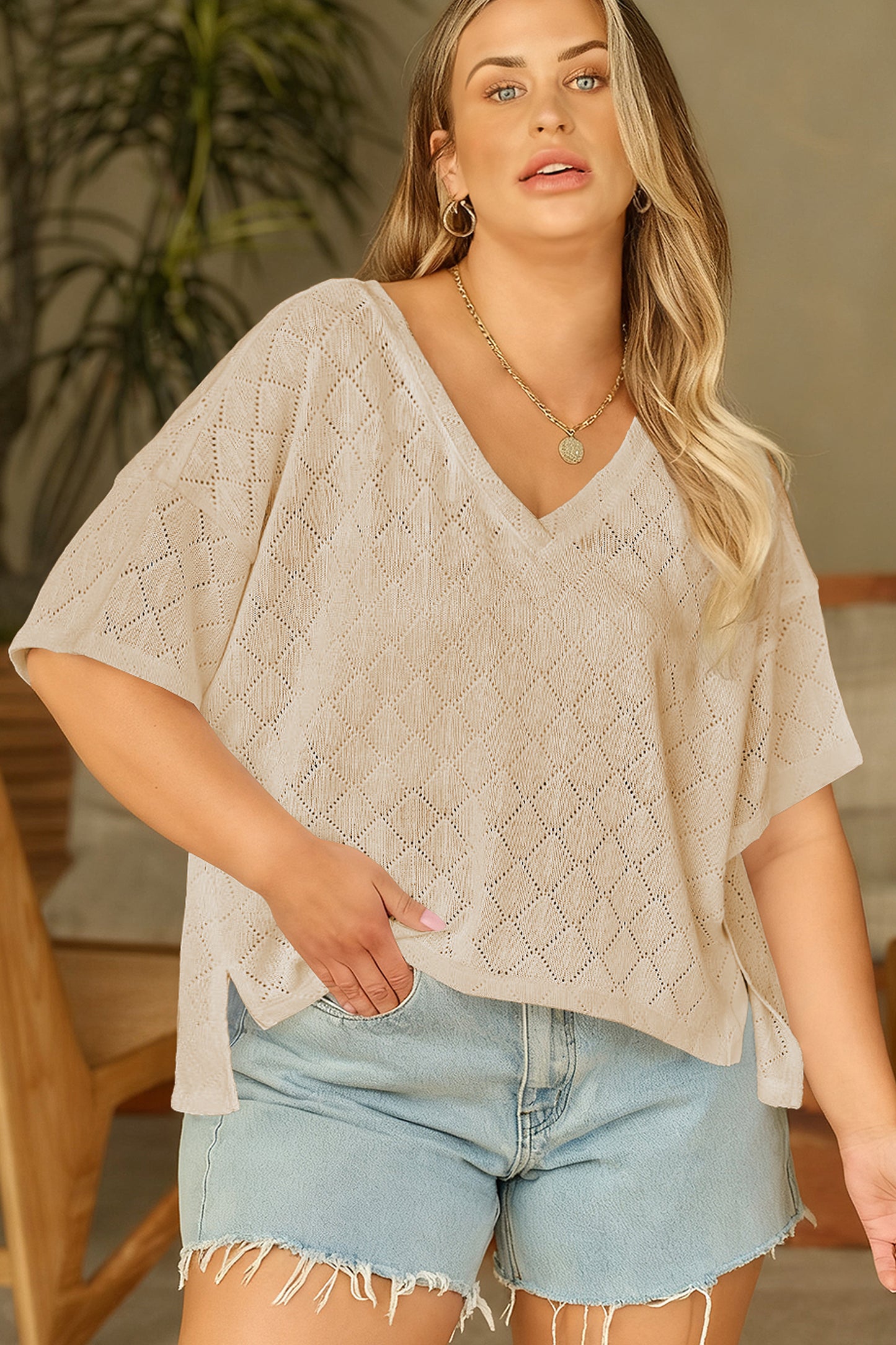 Light Pink Pointelle Rhombus Knit Plus Size V Neck Loose Top