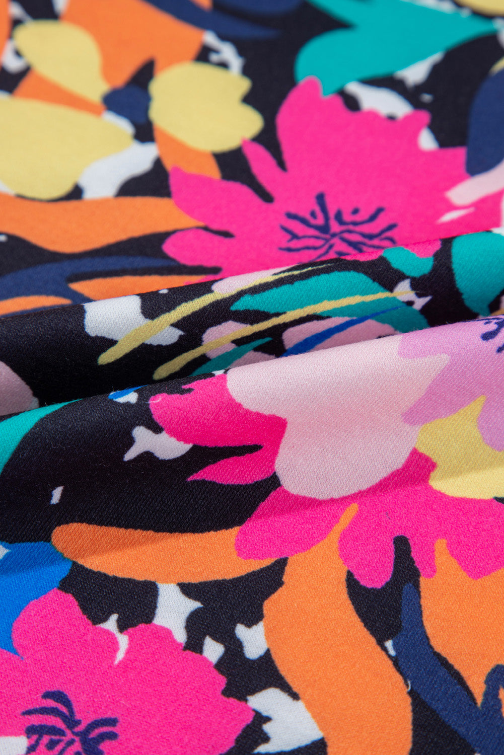 Rose Floral Short Sleeve Contrast Edge Plus Size Henley Top