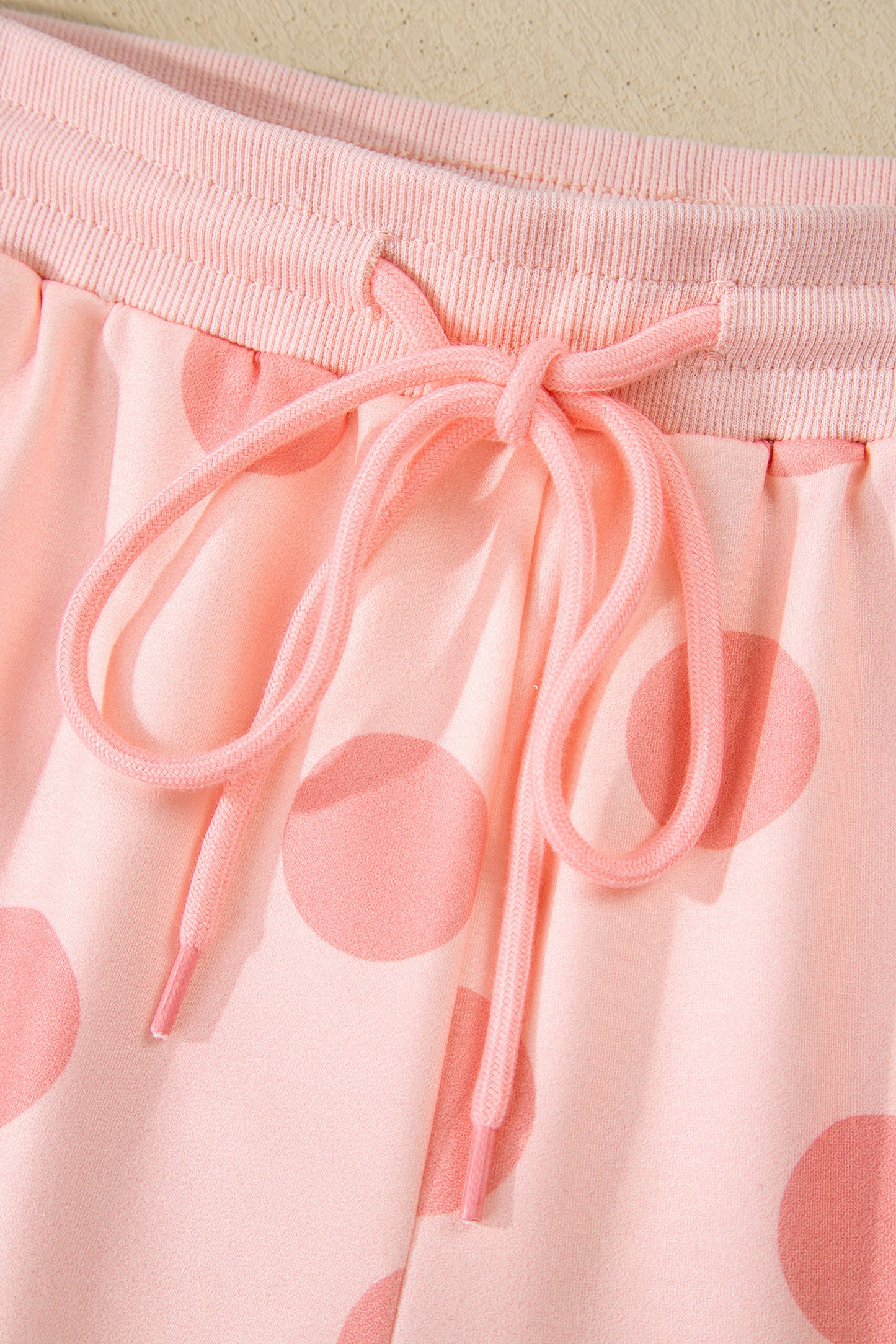 Beige Polka Dot Print Drop Shoulder Pullover Drawstring Shorts Set